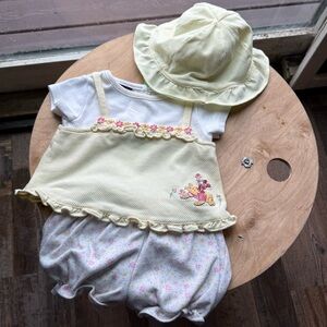 Y2K Disney Winnie the Pooh 3 pc Set Top Bloomers Hat Embroidered Babydoll 3/6 Mo